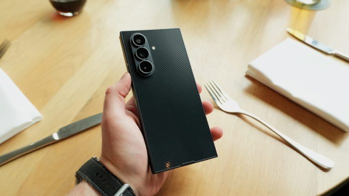 Το Galaxy Z Tri-Fold είναι υπέροχο, αλλά αυτό είναι το απόλυτο αναδιπλούμενο Samsung