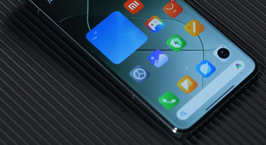 Γιατί η Xiaomi αφαίρεσε τη διάταξη 4x7 στο HyperOS Launcher;