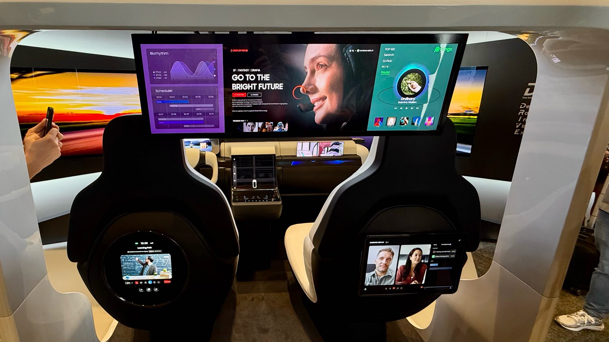 Οθόνη Samsung OLED αυτοκινήτου 30 ιντσών