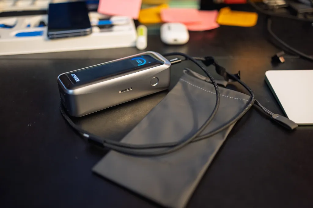 Πραγματικά με τη νέα τράπεζα μπαταριών Anker Prime 20K: συμπαγής σχεδιασμός, ισχύς 220 W