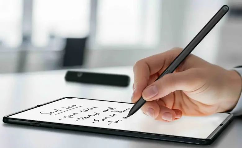 Ανακάλυψε το Σαγηνευτικό Razr 60 FIFA World Cup 26 Edition: Ο AI Σύντροφος που Αλλάζει τα Δεδομένα, Μαζί με Moto Watch και Πολλά Άλλα! Ανακάλυψε το Σαγηνευτικό Razr 60 FIFA World Cup 26 Edition: Ο AI Σύντροφος που Αλλάζει τα Δεδομένα, Μαζί με Moto Watch και Πολλά Άλλα!