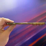 «Ανακάλυψε το Motorola Signature: Το πιο λεπτό και πολυτελές smartphone της αγοράς με μόλις 6,99 χιλιοστά πάχος!»