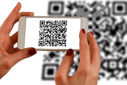 Προσοχή! Αυτό που μπορεί να συμβεί αν σκανάρετε ένα κακόβουλο κωδικό QR θα σας αφήσει άφωνους! Η νέα απάτη phishing!