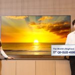 Η Samsung αποκαλύπτει την πιο φωτεινή τηλεόραση QD-OLED στον κόσμο, που φτάνει τα 4500 nits της μέγιστης φωτεινότητας