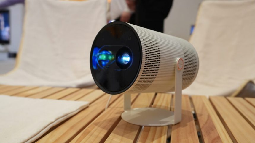 Νέο Freestyle+ με έξυπνα χαρακτηριστικά, αλλά ξέχασε η Samsung τι έκανε το πρωτότυπο υπέροχο;