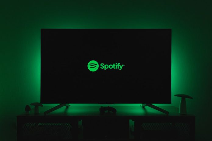 Το Spotify Slams συνδρομητές με 2 $ αύξηση σε Duo και οικογενειακά προγράμματα
