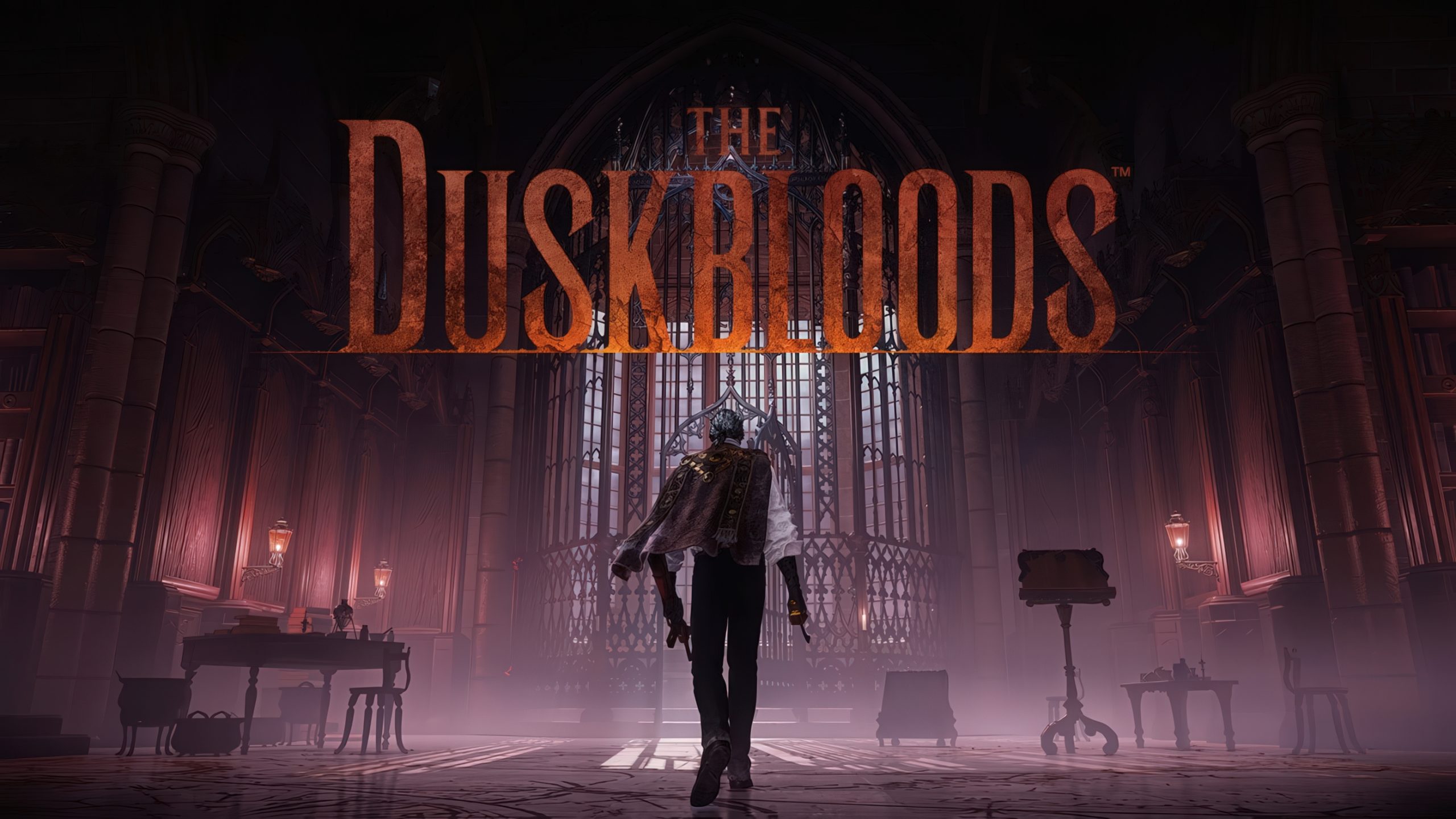 Ένας χαρακτήρας από το παιχνίδι «The Duskbloods» στέκεται σε ένα γοτθικό δωμάτιο με θέα μεγάλα, περίτεχνα παράθυρα.