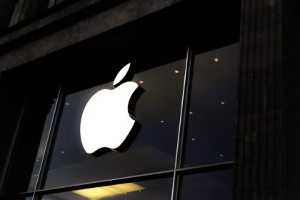 «Ανατριχιαστική Προειδοποίηση από την Apple: Κίνδυνος για iPhone και iPad λόγω κενών ασφαλείας!»