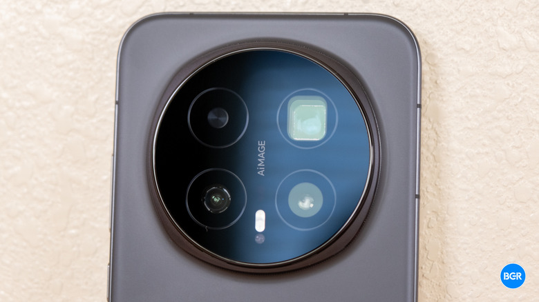 Κάμερα στο Honor Magic8 Pro