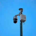 «Απίστευτο! Οι νέες κάμερες AI έχουν ανακαλύψει πάνω από 10.000 παραβάσεις κόκκινου σηματοδότη – Δείτε πώς επηρεάζει την ασφάλειά σας!»