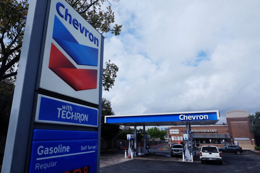 Σοκαριστική Άνοδος 8% για τη Chevron: Ανατροπή στις Αγορές!