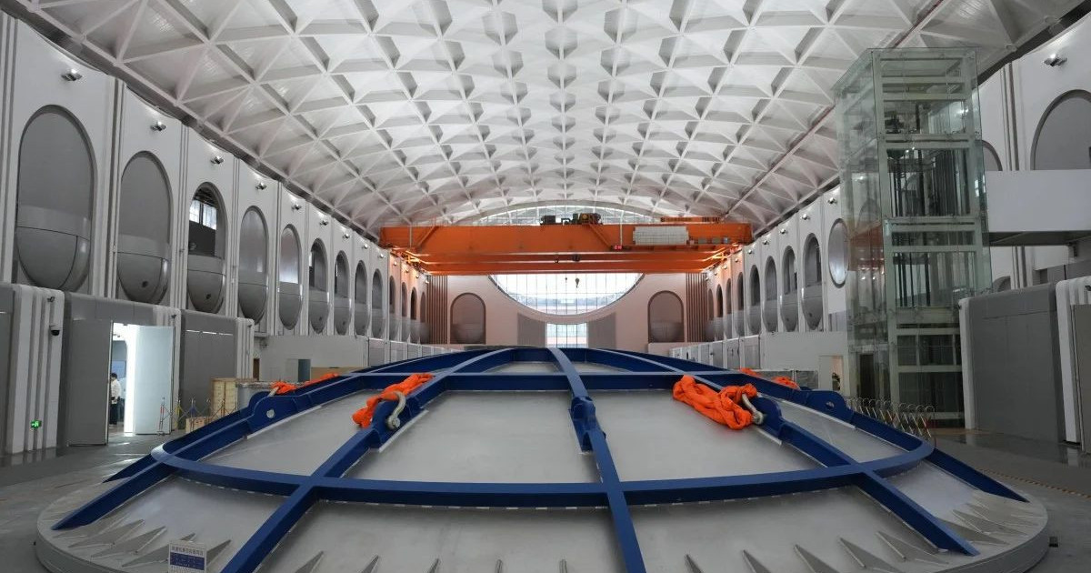 Απίστευτο! Το CHIEF1900 Σκορπάει Παγκόσμια Ρεκόρ και Κερδίζει τις Εντυπώσεις! Απίστευτο! Το CHIEF1900 Σκορπάει Παγκόσμια Ρεκόρ και Κερδίζει τις Εντυπώσεις!