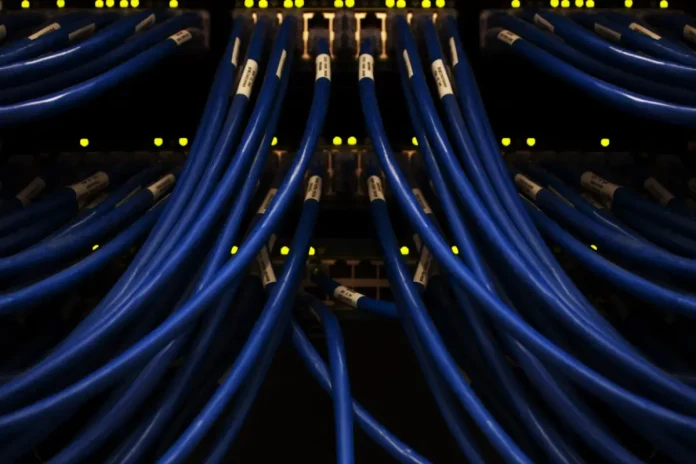 «Ανακαλύψτε τη Λίστα: Disney, Netflix & Crunchyroll Στήνουν Παγκόσμιο Μπλόκο σε Αυτά τα Πειρατικά Sites!»