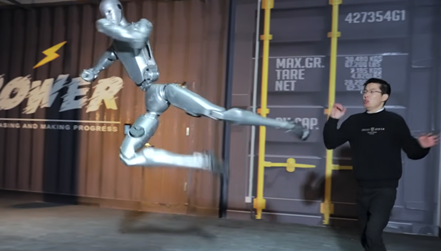 «Ετοιμαστείτε να γυμναστείτε με ρομπότ! Αλλά προσέξτε, η απόσταση ασφαλείας είναι το παν!»