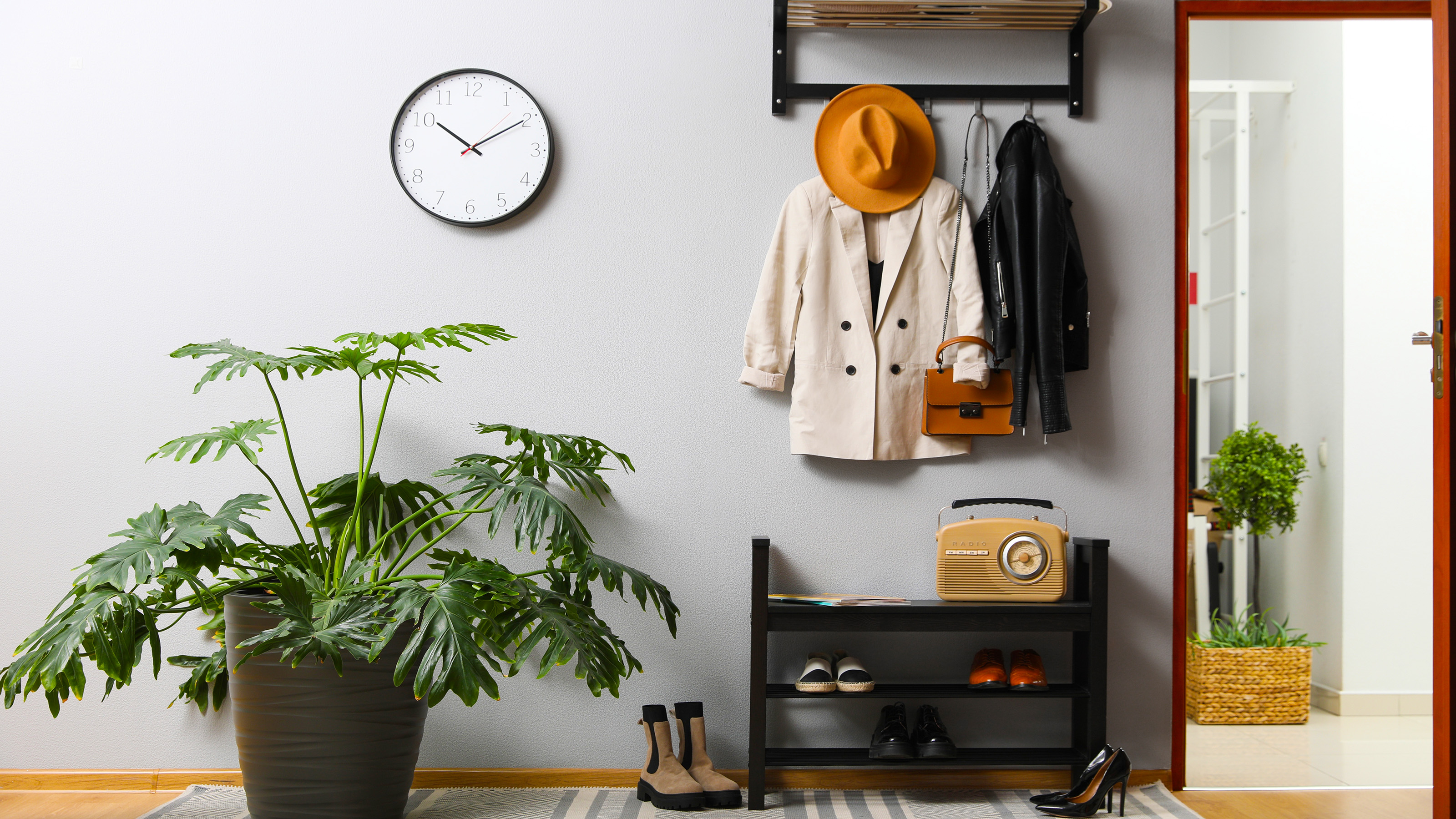 Αυτή την Πρωτοχρονιά, καθαρίστε τον διάδρομό σας: 5 πράγματα που πρέπει να πετάξετε σύμφωνα με τους ειδικούς! Ακαταστασία στο διάδρομο