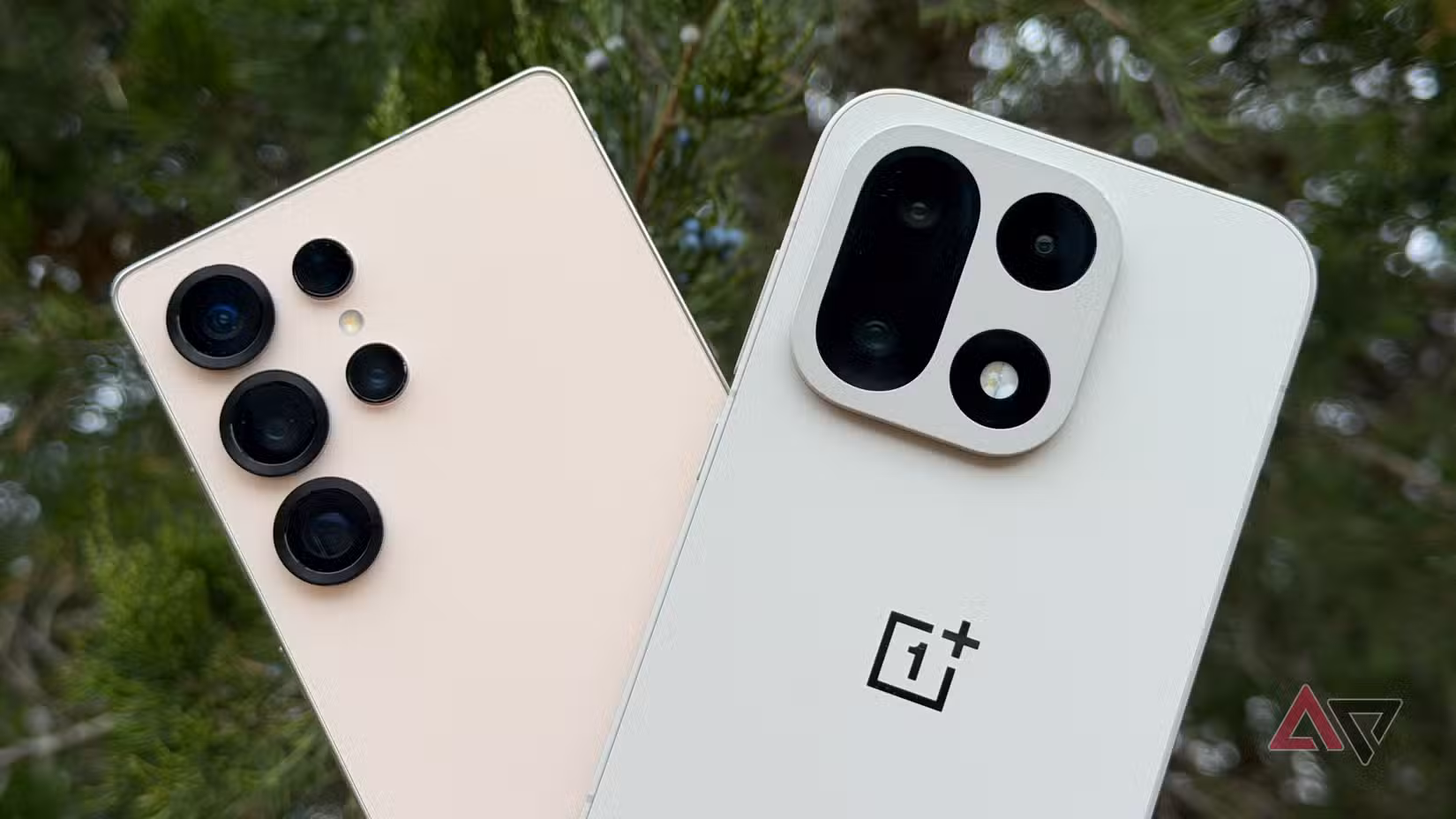 Το OnePlus 15 και το Samsung Galaxy S25 Ultra αντιμετώπισαν το ένα το άλλο