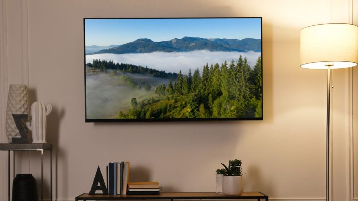 Η καλύτερη στιγμή για να αγοράσετε μια νέα τηλεόραση, σύμφωνα με τους ειδικούς