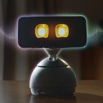 CES 2026: Ο φορτιστής DeskMate MagSafe δίνει στο iPhone σας προσωπικότητα AI