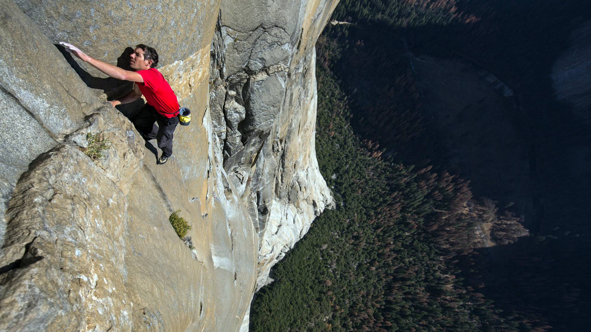Ο Alex Honnold σκαρφαλώνει "Δωρεάν σόλο"