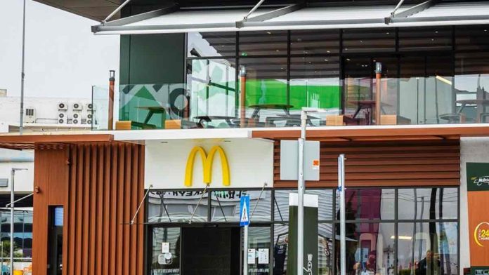 «Ανατροπή στην Αττική: Αποχαιρετούμε τα McDonald’s – Το νέο μεγάλο σχέδιο που έρχεται!»
