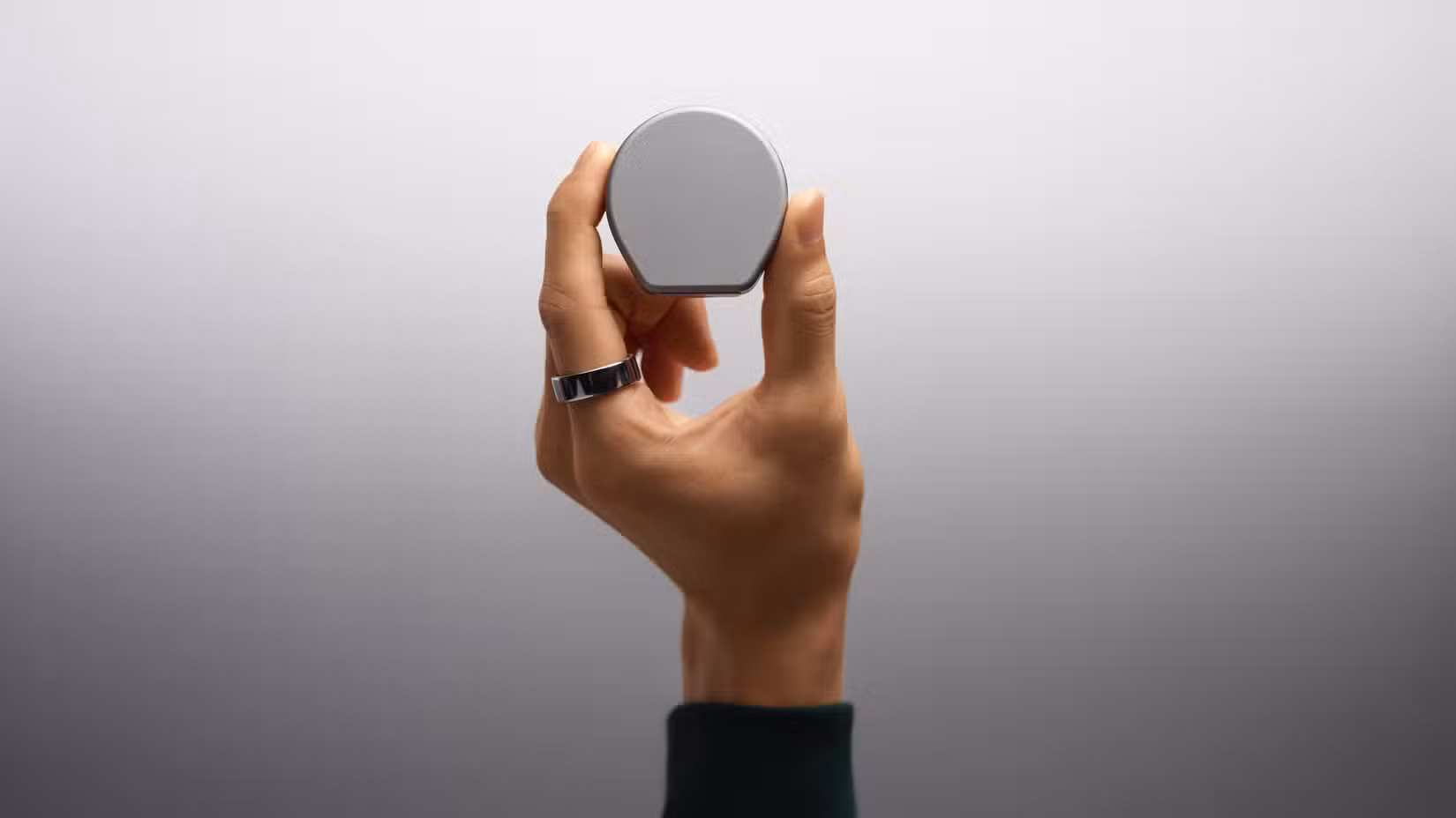 Γνωρίστε τον τέλειο ταξιδιωτικό σύντροφο για το Oura Ring 4 Η θήκη φόρτισης Oura