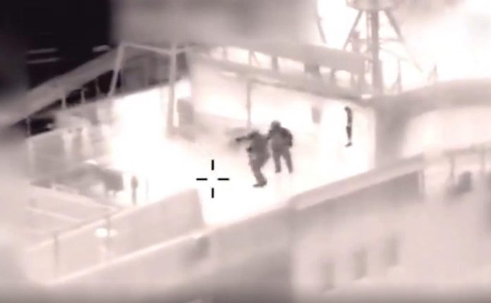 «Συναγερμός στις ΗΠΑ: Κατάσχεσαν το Πέμπτο Δεξαμενόπλοιο - Τι Σημαίνει για την Οικονομία μας!»