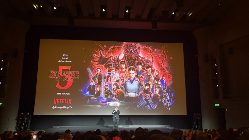 «Ανακαλύψτε το πείραμα του Stranger Things: Η Επανάσταση στη Σινεματική Εμπειρία που Σας Αφήνει Άφωνους!»