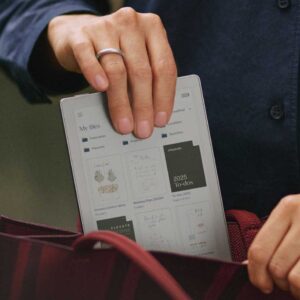 reMarkable Paper Pro Move