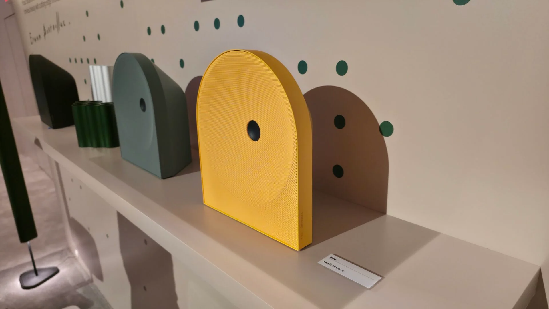 samsung-music-studio-5-2