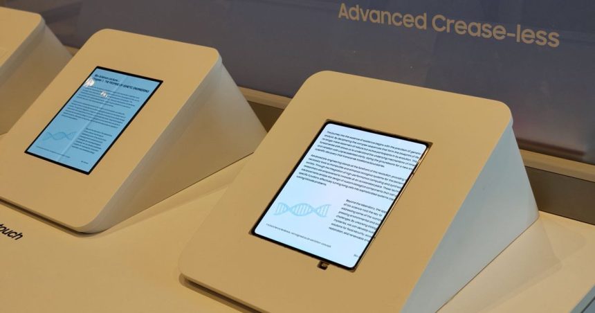 Ανακαλύψτε την Επαναστατική Οθόνη Χωρίς «Τσάκιση» της Samsung: Η Πρώτη σας Ματιά!