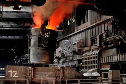 «ΣΟΚ! Βιομηχανική παραγωγή στην ΕΕ: Βαθύτερη συρρίκνωση το 2025 – Η Ασία "λάμπει" με αυξανόμενη ζήτηση!»