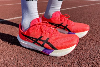 «Αποκαλύπτω το Μυστικό ενός Μαραθωνοδρόμου: Πώς και Γιατί το Rotation Παπουτσιών Αλλάζει τα Πάντα στην Προπόνηση!»