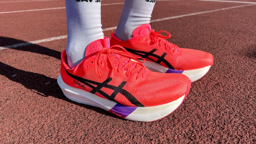 «Αποκαλύπτω το Μυστικό ενός Μαραθωνοδρόμου: Πώς και Γιατί το Rotation Παπουτσιών Αλλάζει τα Πάντα στην Προπόνηση!»