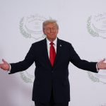 Απίστευτο: Ποιοι Κρύβονται Πίσω από το Δηλητηριώδες Τίμημα των Φορολογικών Περικοπών στις ΗΠΑ!