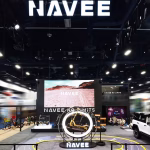Ο Navee κάνει το ντεμπούτο του με υδροπλάνο μαζί με πολυτελή ηλεκτρονικά σκούτερ στην CES 2026