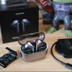 Το Galaxy Buds 4 Pro της Samsung μπορεί να έρθει σε αριστοκρατικό μεταλλικό ροζ χρυσό χρώμα