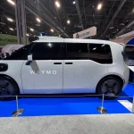 Η Waymo μετονομάζει το Zeekr robotaxi της
