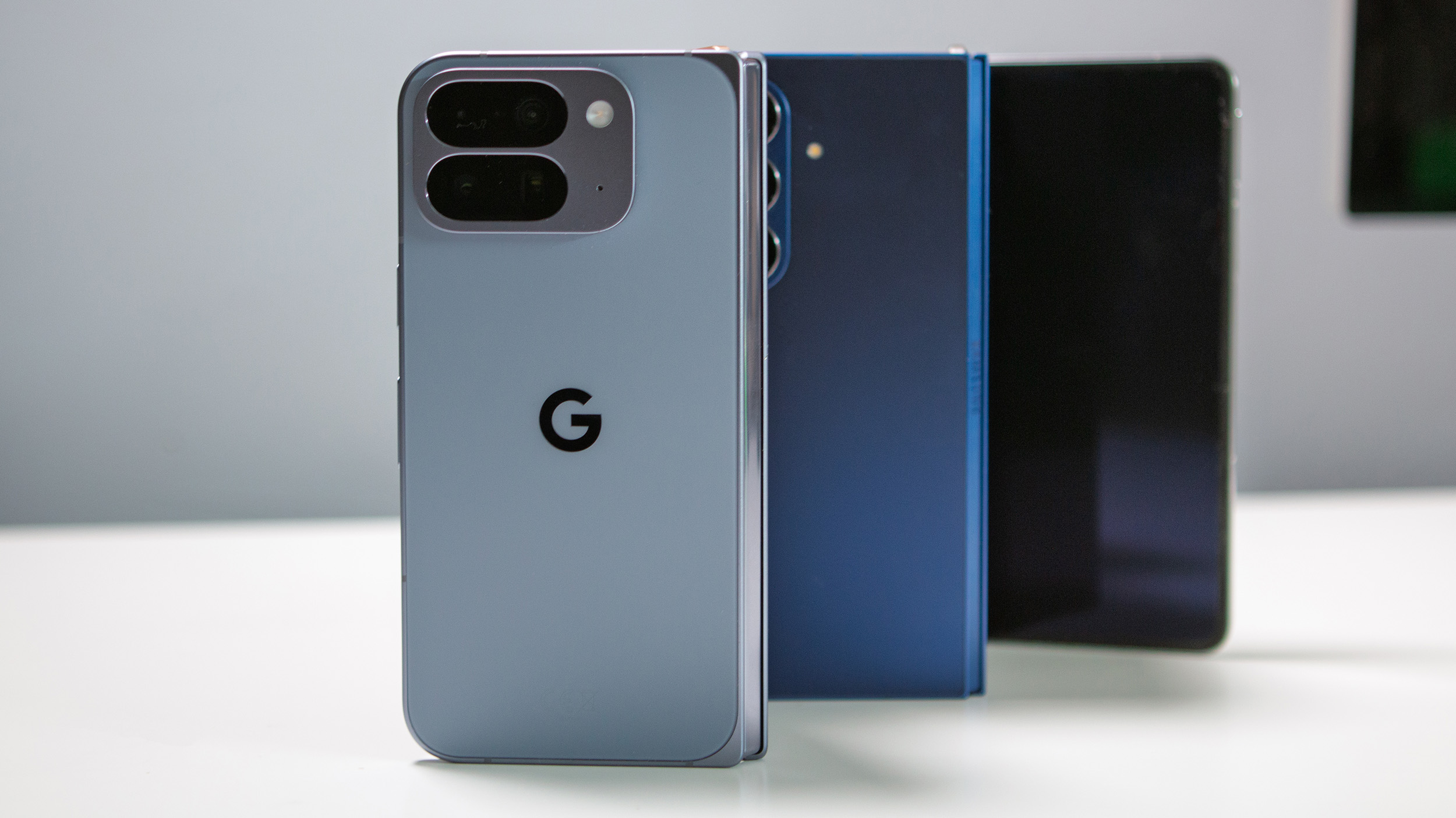 Pixel 10 Pro Fold, Honor Magic V5, Samsung Galaxy Z Fold 7, διαπλεκόμενοι μεντεσέδες Oppo Find N5