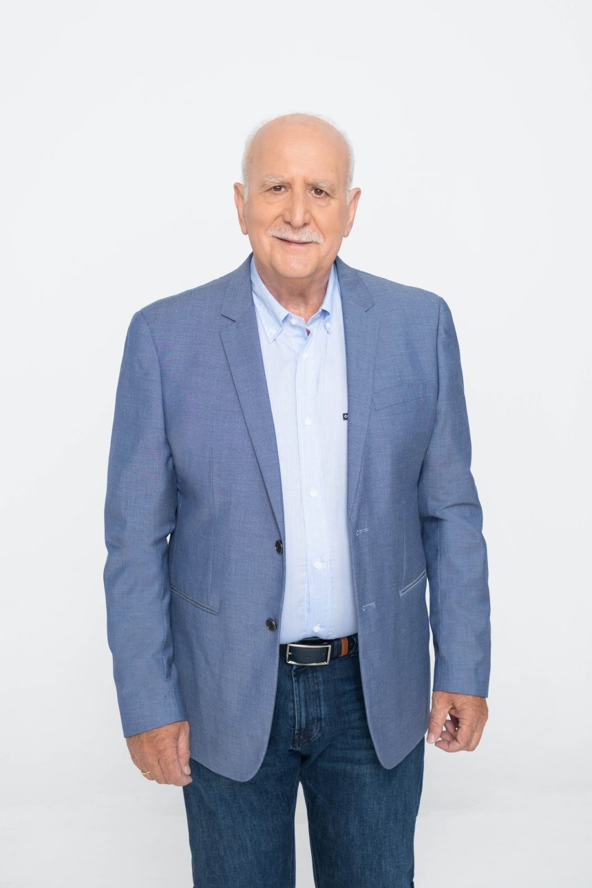 Έφυγε από τη ζωή ο Γιώργος Παπαδάκης ύστερα από έμφραγμα - Τυπολογίες