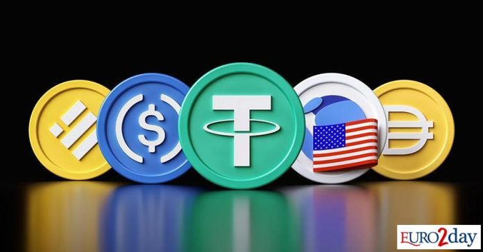 Stablecoins με αποδόσεις φέρνουν αγορά $1 τρισ. Stablecoins με αποδόσεις φέρνουν αγορά $1 τρισ.