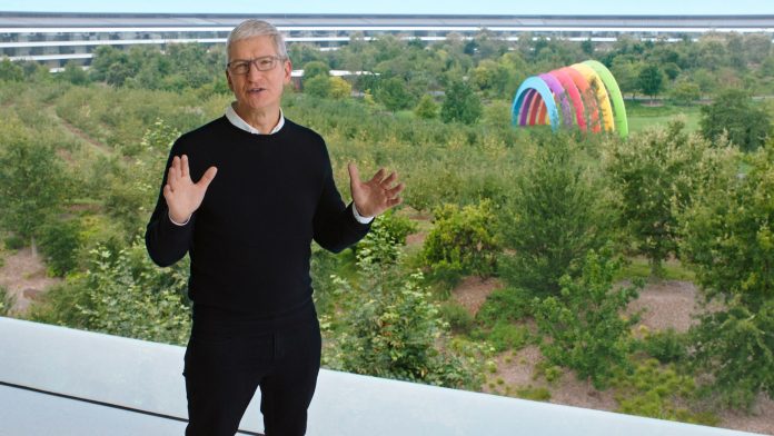 Apple: Πώς την άλλαξε ο Τιμ Κουκ σε 15 χρόνια με αριθμούς Apple: Πώς την άλλαξε ο Τιμ Κουκ σε 15 χρόνια με αριθμούς