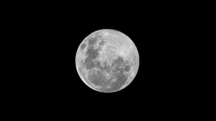 NASA: Αποστολή αστροναυτών στη Σελήνη τον Μάρτιο