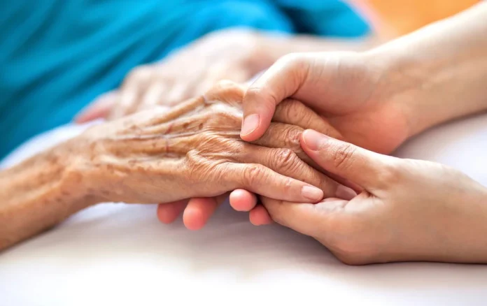 «Αιωνόβιοι και Μακροχρόνια Υγεία: Τα Μυστικά των Πρωτεϊνών»