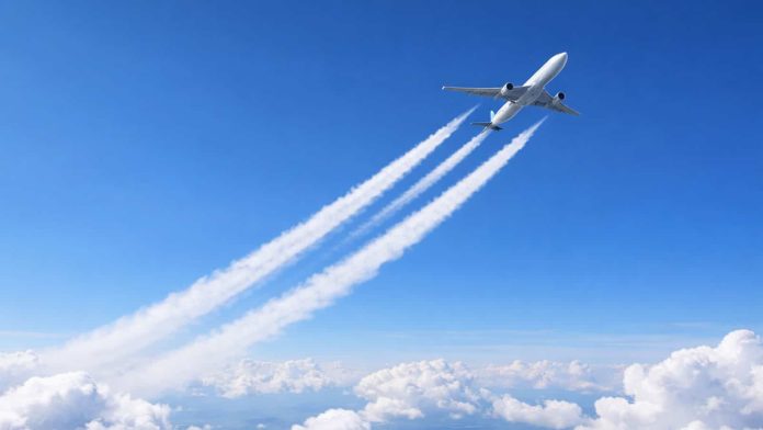 Google και American Airlines: AI για λιγότερες ρυπογόνες πτήσεις!