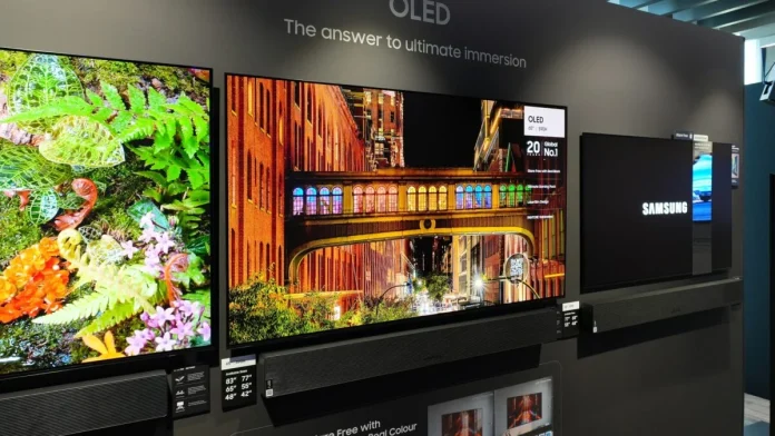 Κορυφαία OLED τηλεόραση Samsung 2026: Δύο ονόματα, προβλήματα για αγοραστές