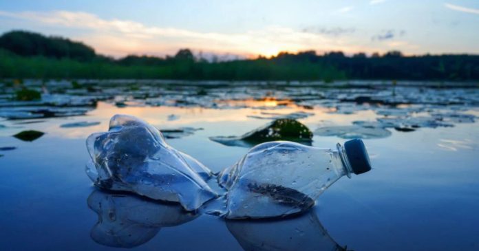 «Δείτε πώς το Cambridge μετατρέπει πλαστικά σε υδρογόνο!»