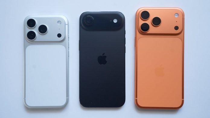 Η Apple συνεχίζει την ανάπτυξη υγρού μετάλλου για iPhone Pro Apple: Αυξήσεις πωλήσεων iPhone στις ΗΠΑ παρά την πτώση αγοράς