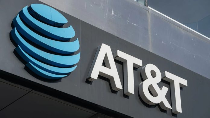 «Δωρεάν τηλέφωνα από AT&T: Η σκληρή αλήθεια του χρέους» «Δωρεάν τηλέφωνα από AT&T: Η σκληρή αλήθεια του χρέους»