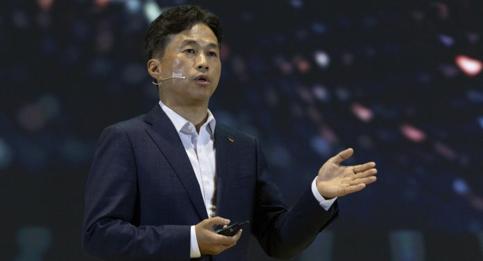 SK Hynix: Επενδύσεις 1 τρισ. με την αναβάθμιση του AI SK Hynix: Επενδύσεις 1 τρισ. με την αναβάθμιση του AI