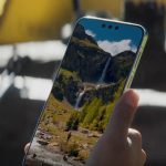 Η νέα οθόνη του Huawei Mate 90 δοκιμάζει ανθεκτικότητα